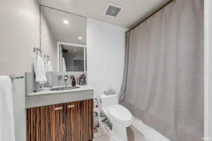 Primary Bathroom Photo of 803 788 Richards Street, Vancouver, BC