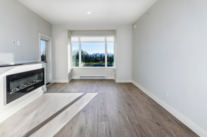 411 1633 Tatlow Avenue, North Vancouver, BC, North Vancouver — Apartment/Condo for sale