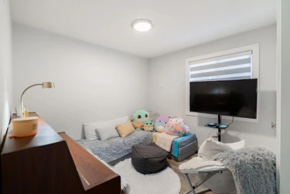 Office / Den Photo of 829 Stevens Street, White Rock, BC
