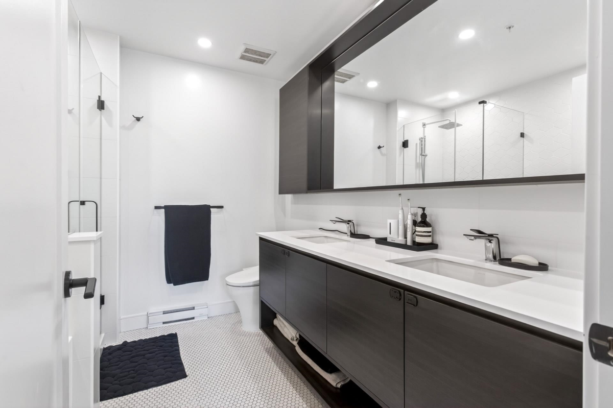 Bedroom 3 Photo of 524 55 Klahanie Drive, Port Moody, BC