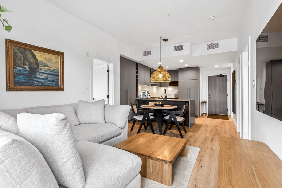 Kitchen Island Photo of 524 55 Klahanie Drive, Port Moody, BC
