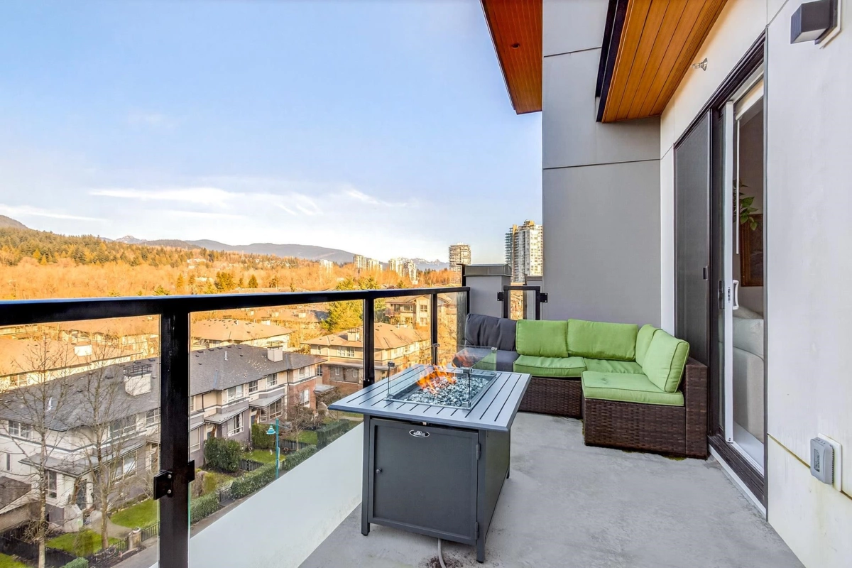 Loft / Bonus Room Photo of 524 55 Klahanie Drive, Port Moody, BC