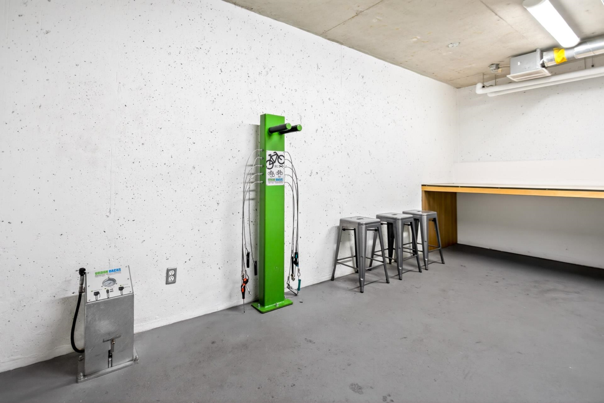 Outdoor Patio Photo of 524 55 Klahanie Drive, Port Moody, BC