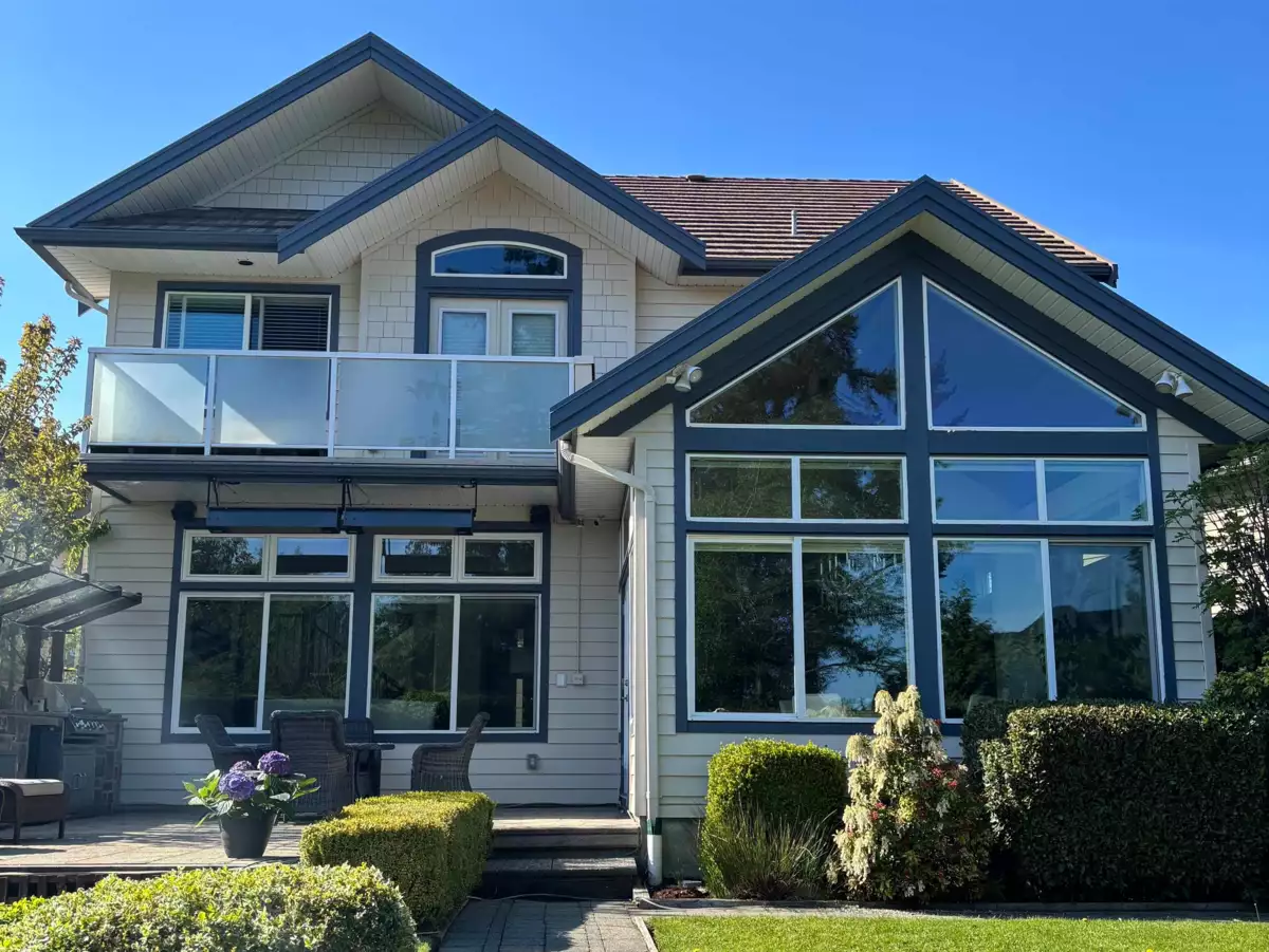 Neighborhood Park Photo Near 15448 33a Avenue, Surrey, BC