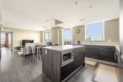 1601 6533 Buswell Street, Richmond, BC, Richmond — Apartment/Condo for sale