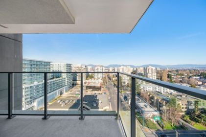 Outdoor Patio Photo of 1601 6533 Buswell Street, Richmond, BC