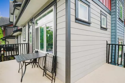 Mudroom Photo of 24 6929 142 Street, Surrey, BC