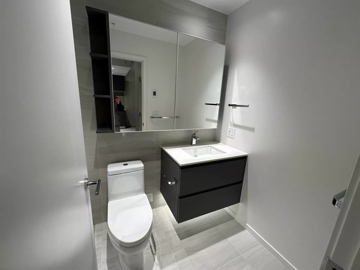 Kitchen Island Photo of 301 6200 Minoru Boulevard, Richmond, BC