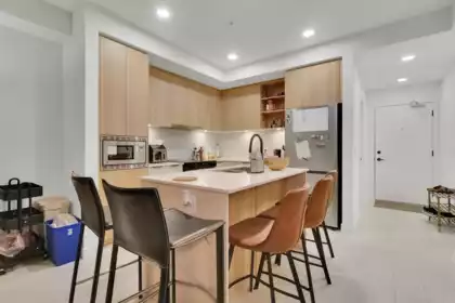 Kitchen Island Photo of 419 9456 134 Street, Surrey, BC