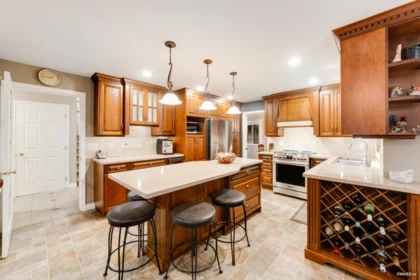 Breakfast Nook Photo of 1415 Garibaldi Place, Coquitlam, BC