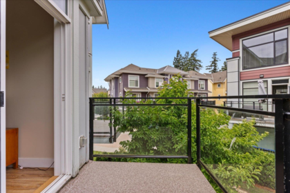 Outdoor Deck Photo of 23 45615 Tamihi Way, Chilliwack, BC