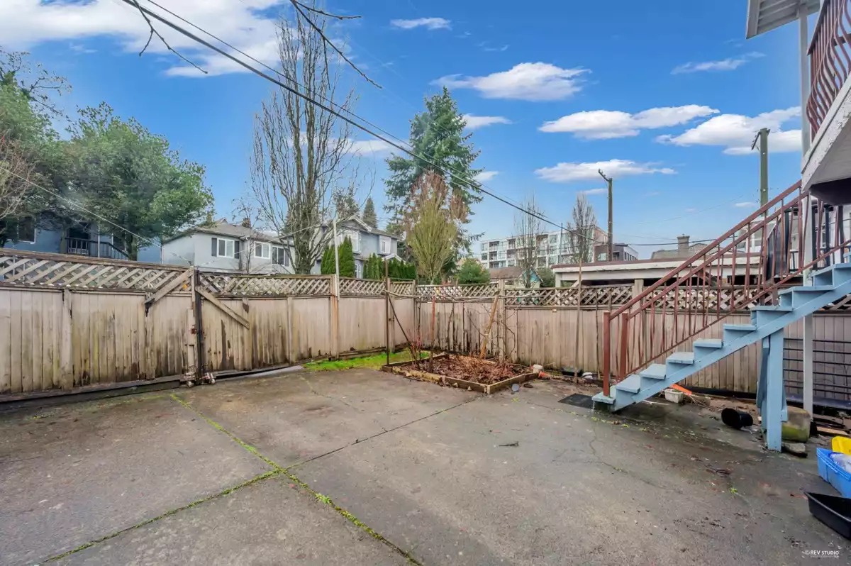 Outdoor Patio Photo of 3334 Archimedes Street, Vancouver, BC
