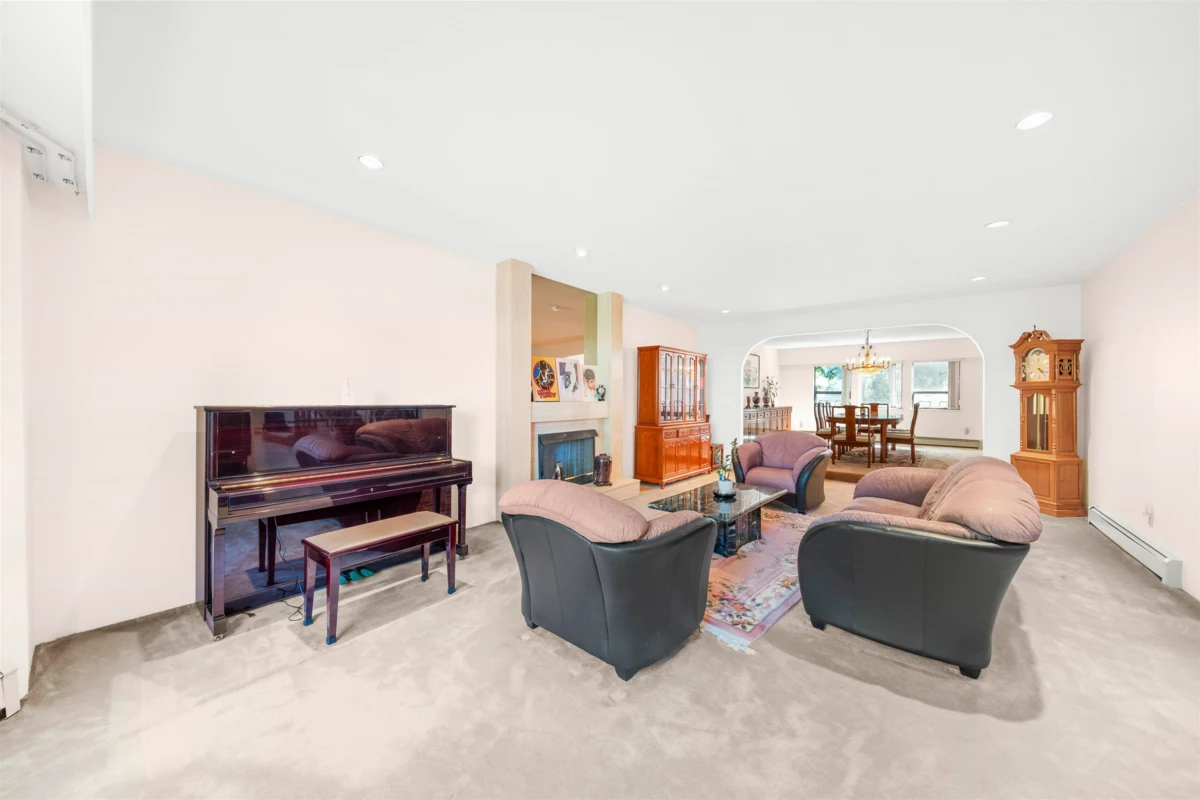 Family Room Photo of 6668 Selkirk Street, Vancouver, BC