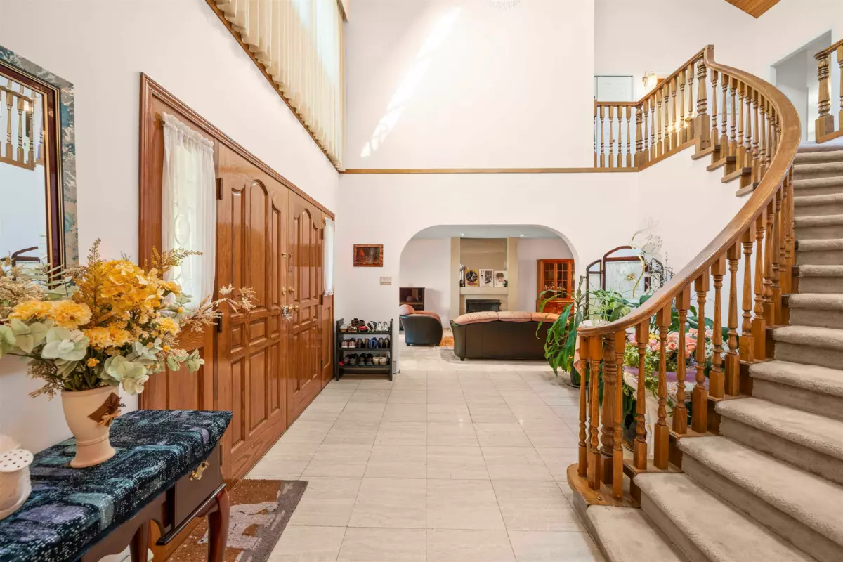 Walk-In Closet Photo of 6668 Selkirk Street, Vancouver, BC