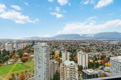 3606 5987 Wilson Avenue, Burnaby, BC, Burnaby — Apartment/Condo for sale
