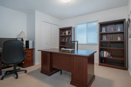 Entry Foyer Photo of 21650 91 Avenue, Langley, BC