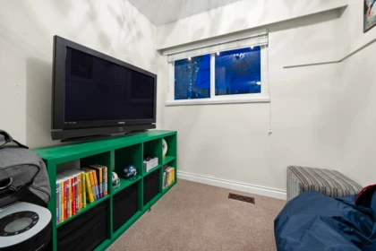 Basement Recreation Room Photo of 2569 Hyannis Point, North Vancouver, BC
