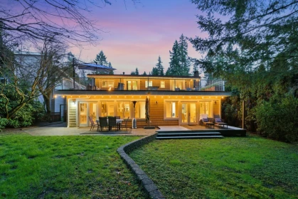 2569 Hyannis Point, North Vancouver, BC