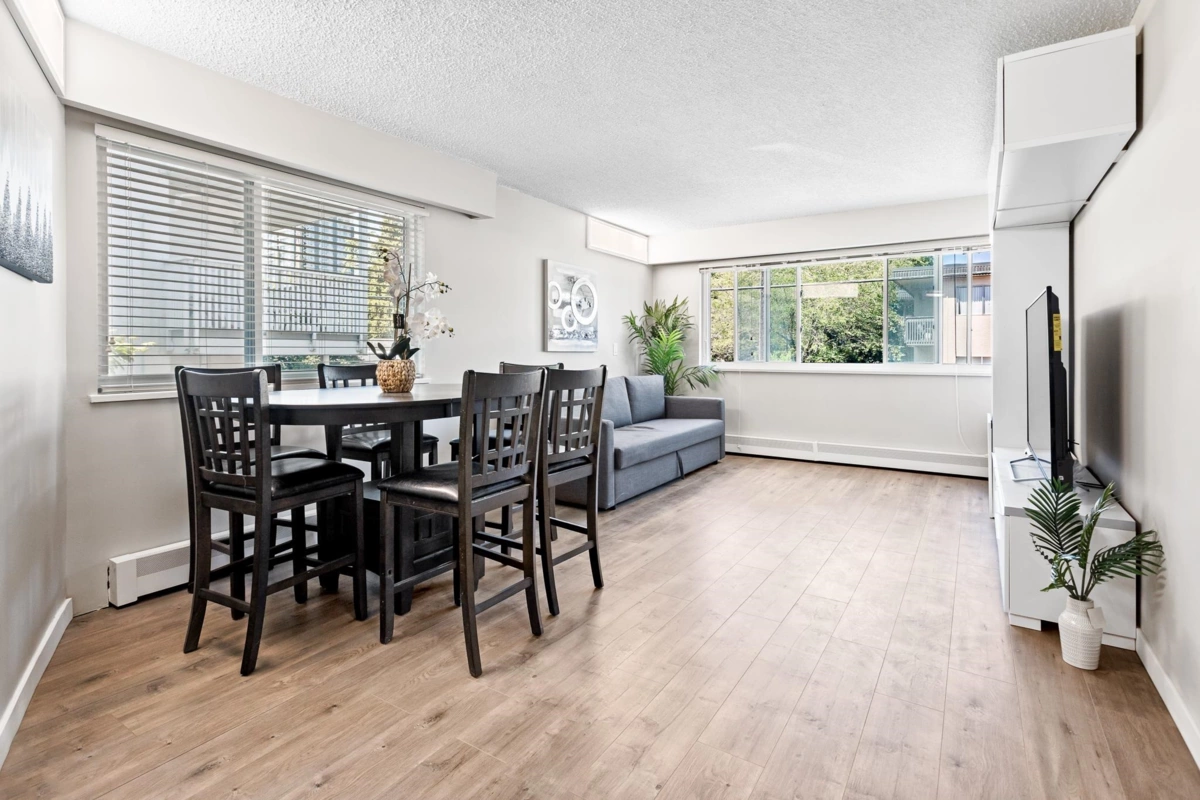 Family Room Photo of 206 1149 W 11th Avenue, Vancouver, BC