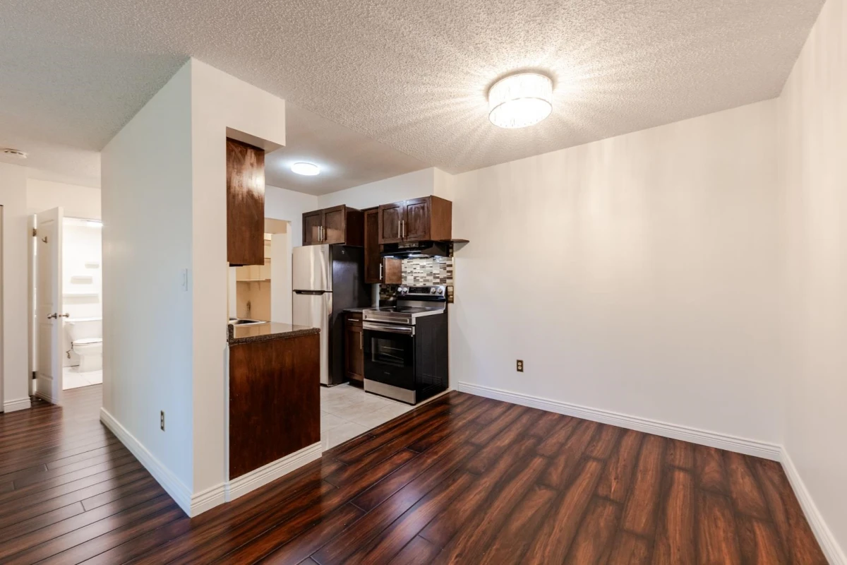 Walk-In Closet Photo of 310 1210 Pacific Street, Coquitlam, BC