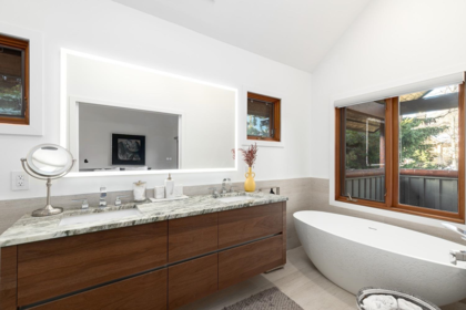 Laundry Room Photo of 8162 Muirfield Crescent, Whistler, BC