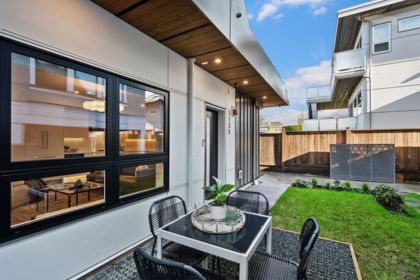 1135 W 33rd Avenue, Vancouver, BC, Vancouver — Townhouse for sale