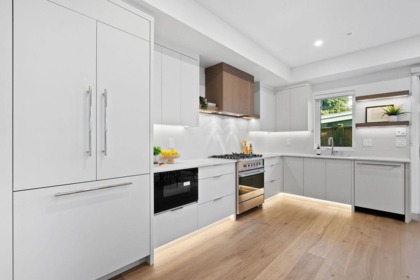 Laundry Room Photo of 1135 W 33rd Avenue, Vancouver, BC
