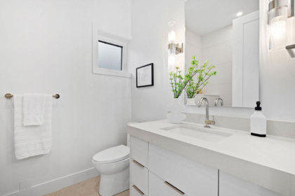 Swimming Pool Photo of 1135 W 33rd Avenue, Vancouver, BC