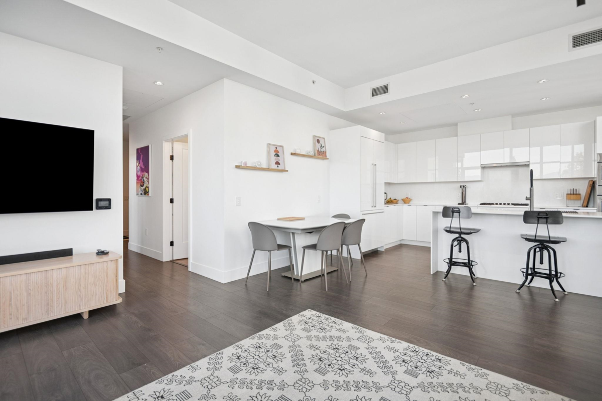Kitchen Photo of PH1 2455 Kingsway, Vancouver, BC