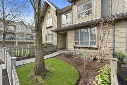 140 2738 158 Street, Surrey, BC, Surrey — Townhouse for sale