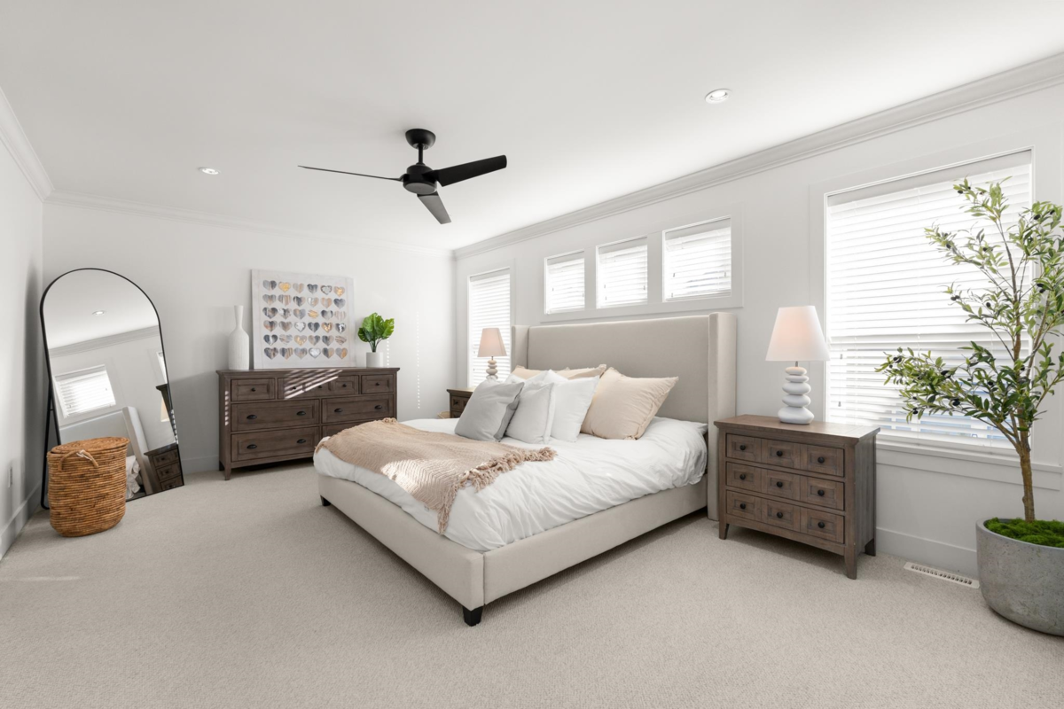 Basement Recreation Room Photo of 17366 0b Avenue, Surrey, BC