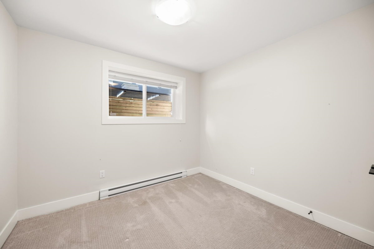 Garden / Landscaping Photo of 17366 0b Avenue, Surrey, BC