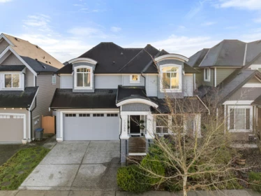 17366 0b Avenue, Surrey, BC