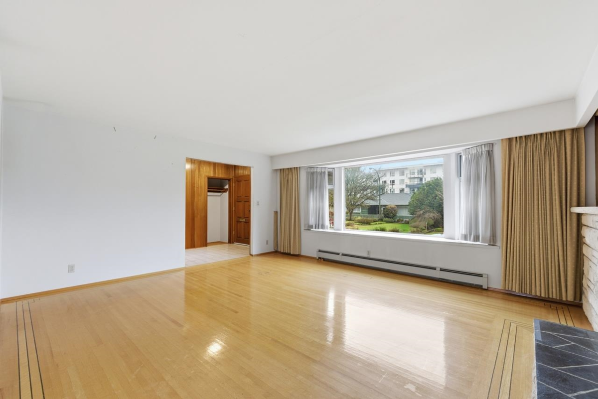 Family Room Photo of 6709 Ash Street, Vancouver, BC