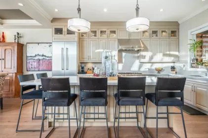 Kitchen Island Photo of 1412 Strawline Hill Street, Coquitlam, BC