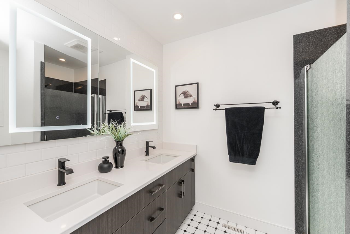 Hallway Photo of 6015 Sunwood Drive, Delta, BC