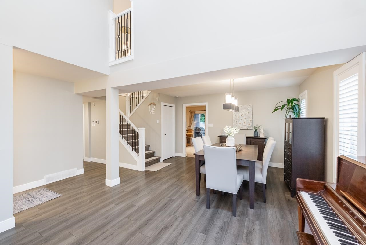 Kitchen Island Photo of 6015 Sunwood Drive, Delta, BC