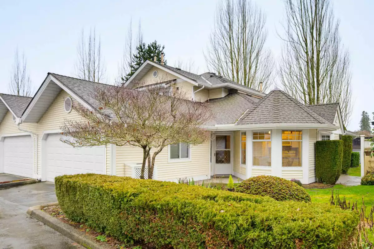 Front Yard Photo of 171 8737 212th Street, Langley, BC