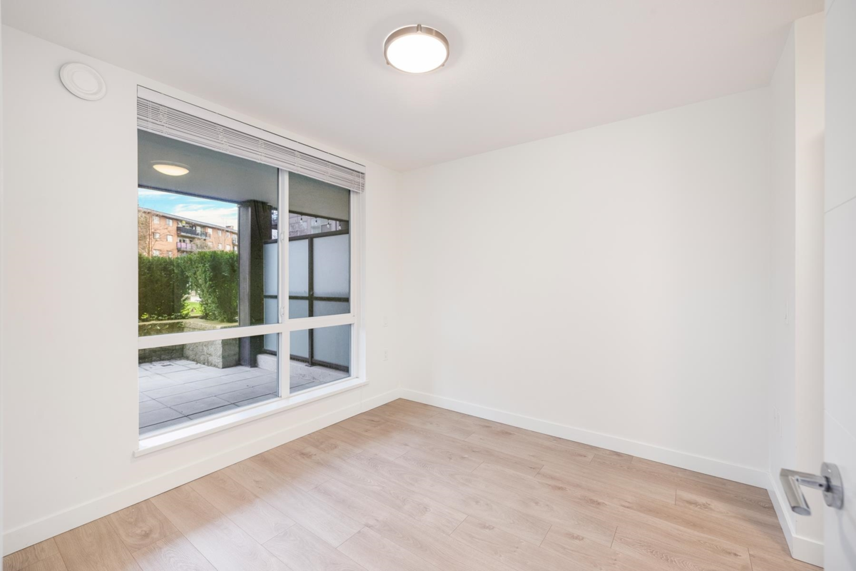 Bedroom 2 Photo of 116 108 E 8th Street, North Vancouver, BC