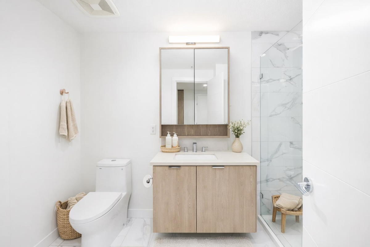 Family Room Photo of 116 108 E 8th Street, North Vancouver, BC