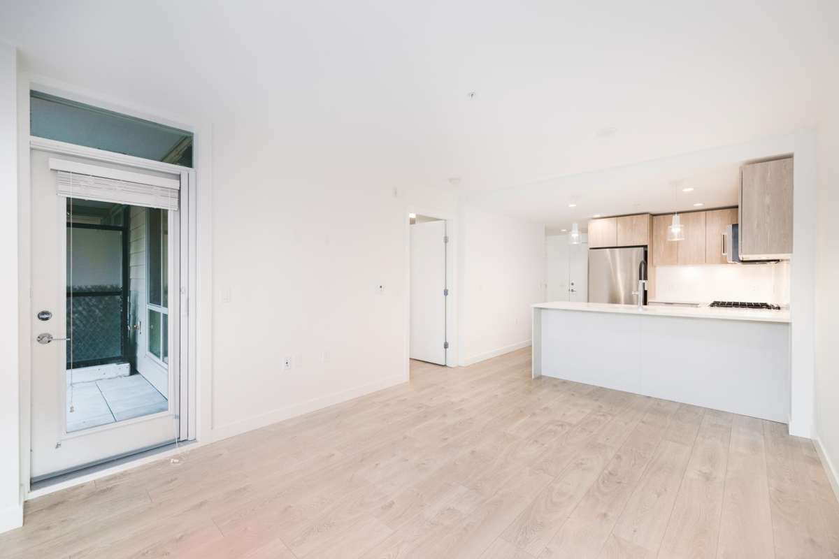 Primary Bedroom Photo of 116 108 E 8th Street, North Vancouver, BC