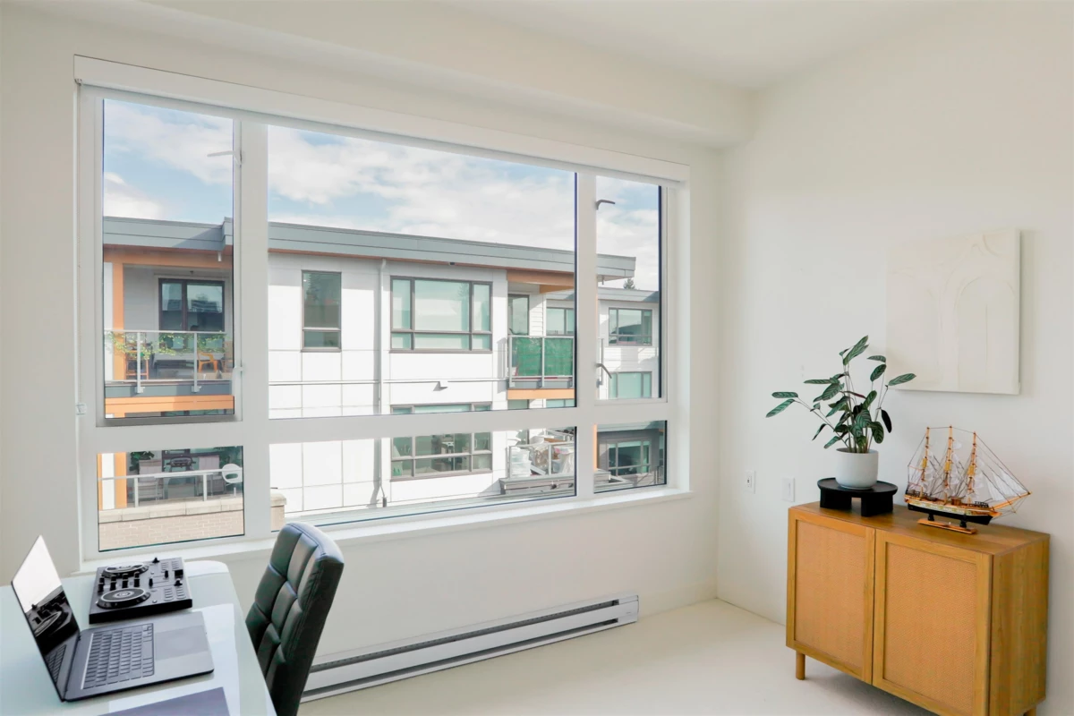 Entry Foyer Photo of 612 735 Anskar Court, Coquitlam, BC