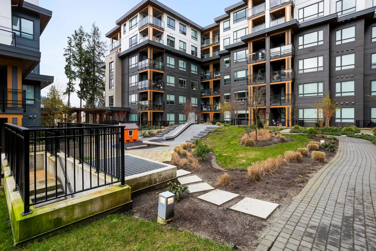 Swimming Pool Photo of 612 735 Anskar Court, Coquitlam, BC