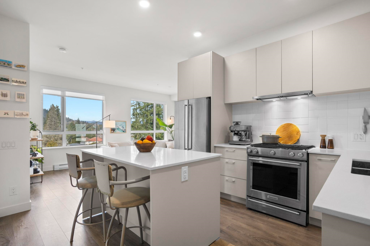 Walk-In Closet Photo of 612 735 Anskar Court, Coquitlam, BC