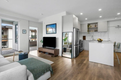 612 735 Anskar Court, Coquitlam, BC, Coquitlam West — 2 bed apartment/condo for sale