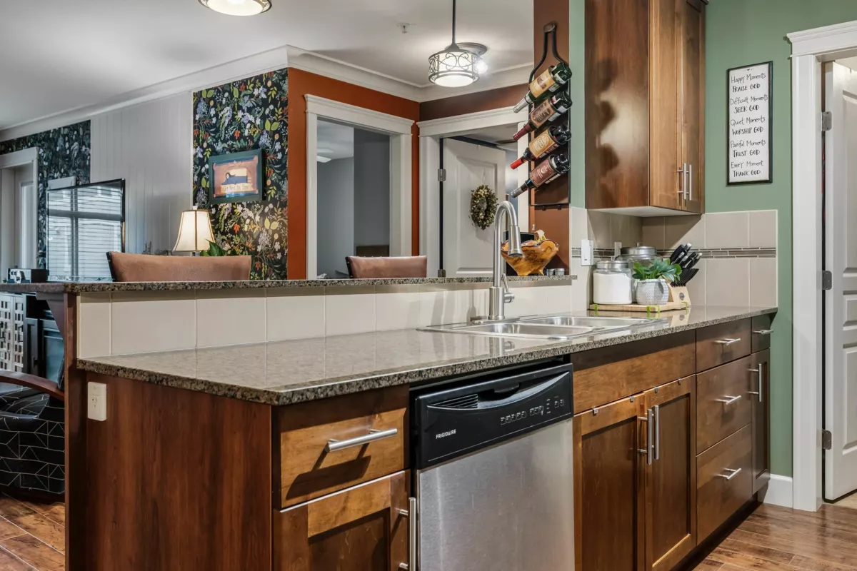 Breakfast Nook Photo of 305 45665 Patten Avenue, Chilliwack, BC