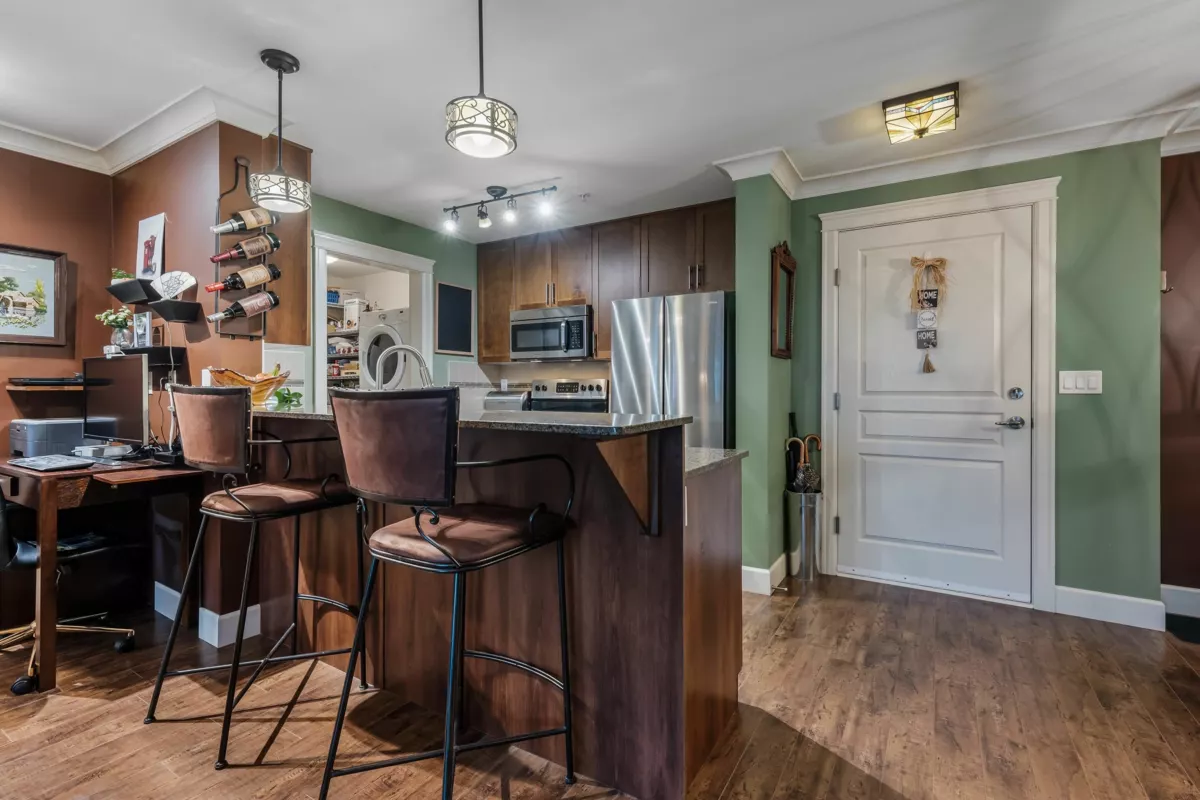 Family Room Photo of 305 45665 Patten Avenue, Chilliwack, BC