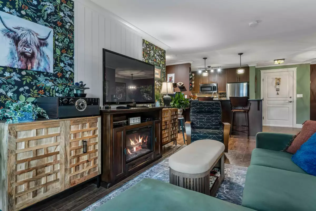 Guest Bathroom Photo of 305 45665 Patten Avenue, Chilliwack, BC