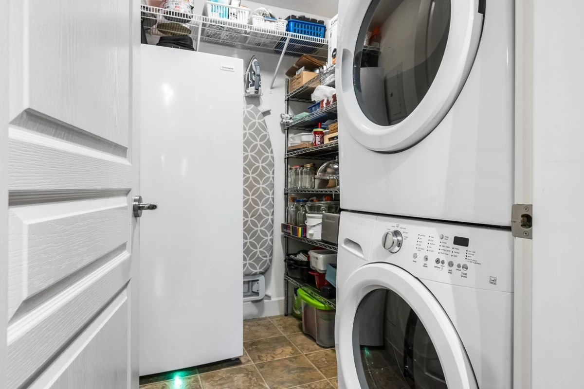 Hallway Photo of 305 45665 Patten Avenue, Chilliwack, BC