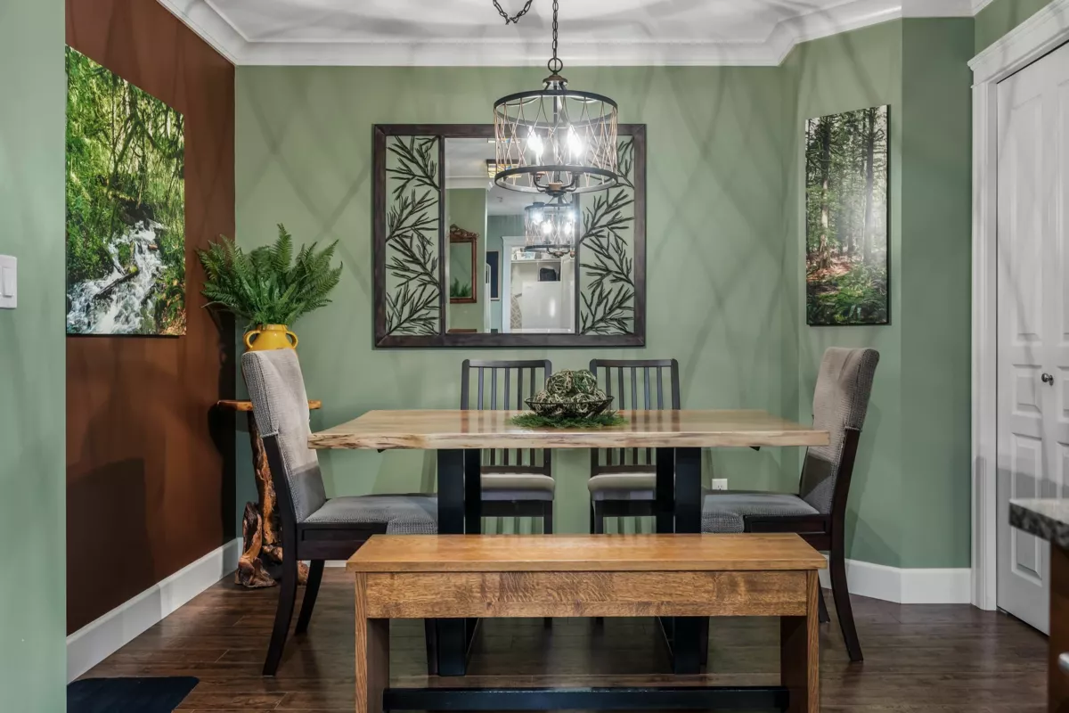 Kitchen Photo of 305 45665 Patten Avenue, Chilliwack, BC